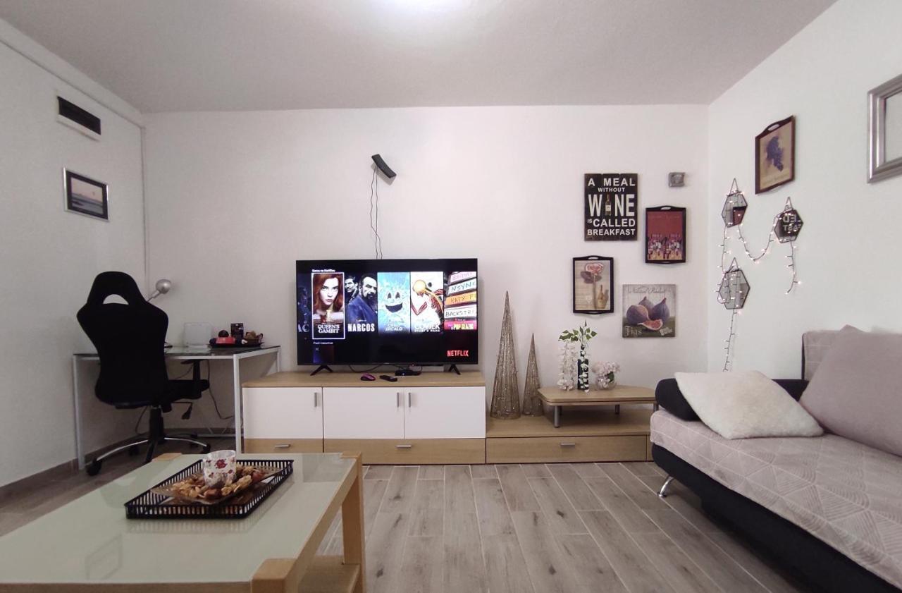 Apartments Emi & Nini Шибеник Экстерьер фото