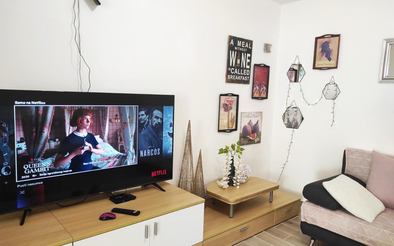 Apartments Emi & Nini Шибеник Экстерьер фото